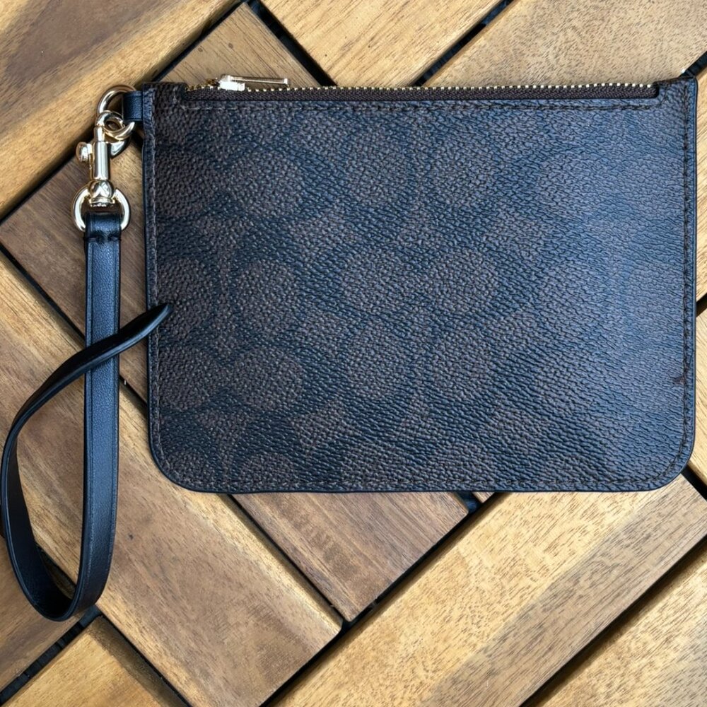 Authentic Coach Wristlet